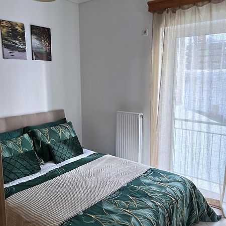 H&H Cozy Retreat Apartamento Pireu Exterior foto