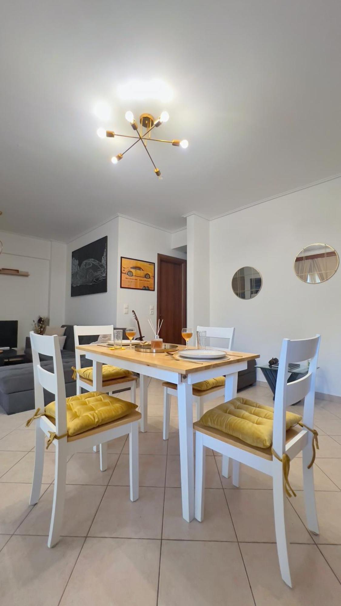 H&H Cozy Retreat Apartamento Pireu Exterior foto