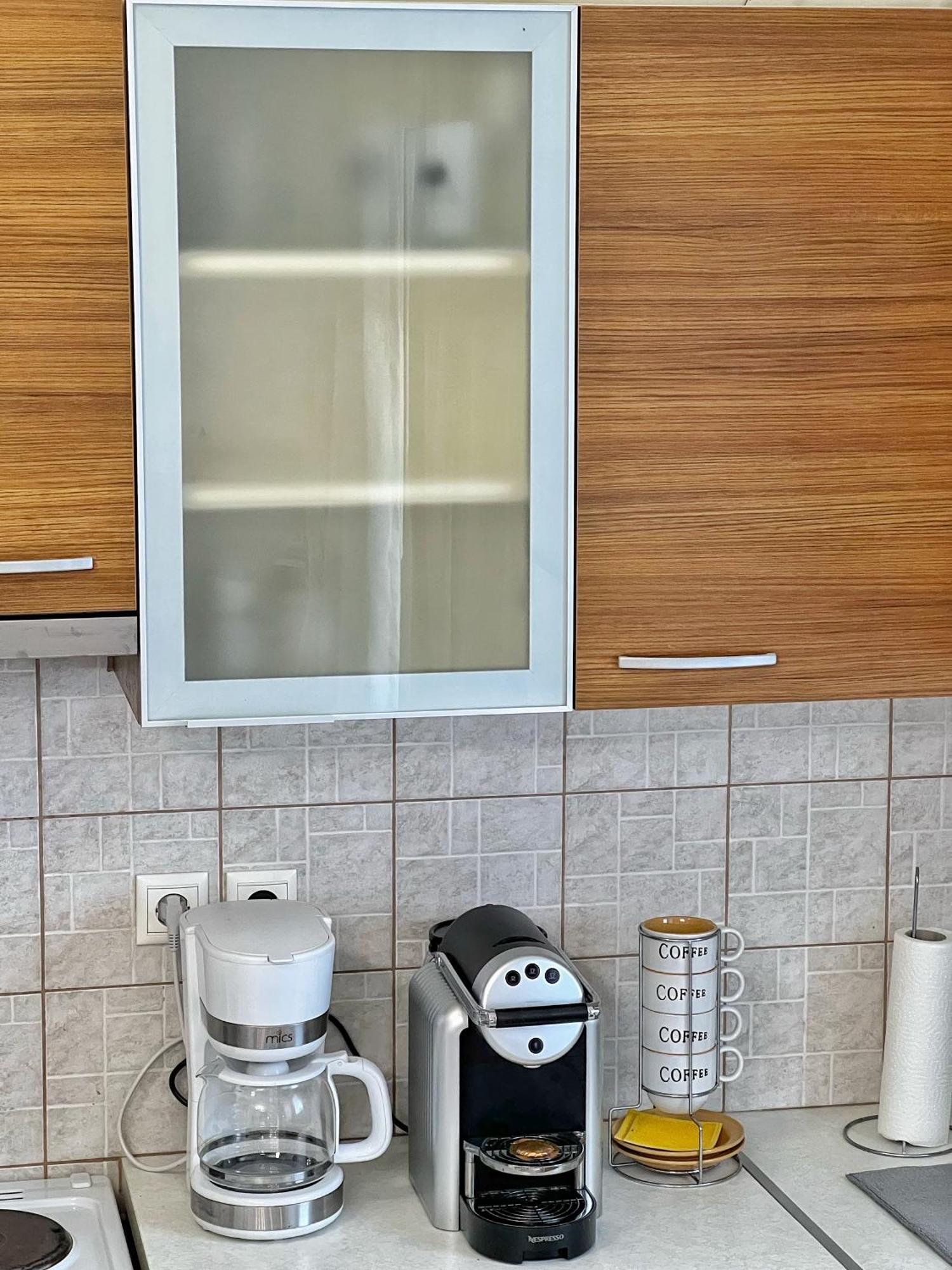 H&H Cozy Retreat Apartamento Pireu Exterior foto